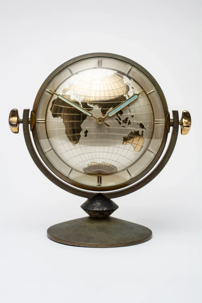 Horologist Johannesburg restoring vintage clock.Clock repair Johannesburg